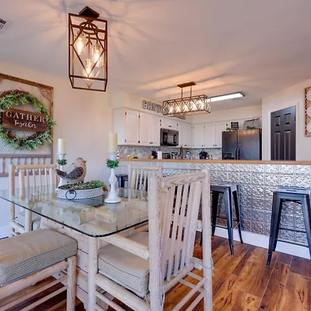 Canyon Lake Vacation Rental With Lake Views
